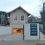 Lägenhet 3 Pieces Avec Grande Terrasse, Entre Port Et Hyper Centre