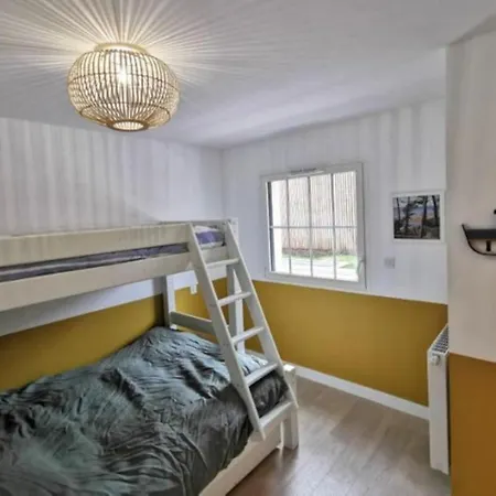 3 Pieces Avec Grande Terrasse, Entre Port Et Hyper Centre * Аркашон